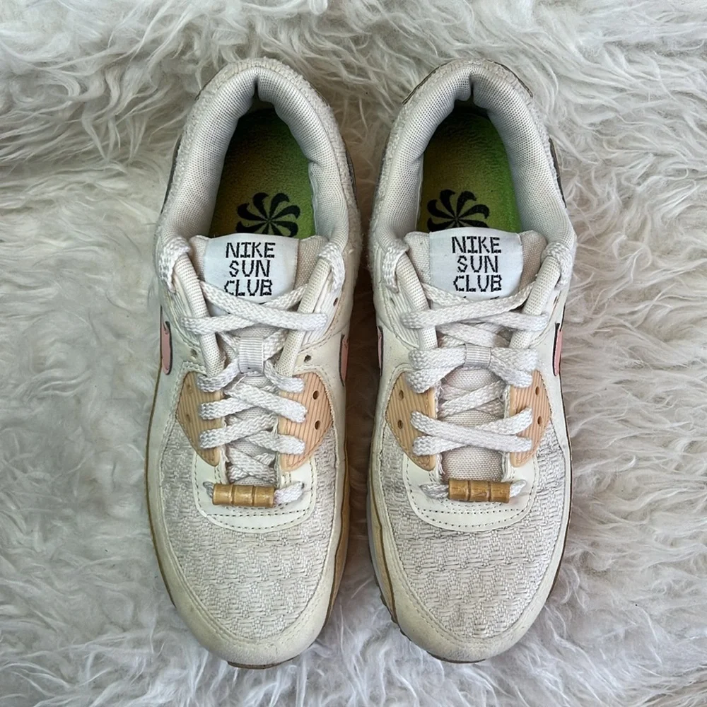 Nike Women’s Air Max 90 SE 'Sun Club - Sail Arctic Orange' Sneakers Size 8 US - Picture 6 of 17